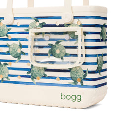 Baby Bogg Bag in Shell Yeah Turtle