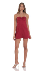 Jacquard Floral Back Lace Dress in Maroon